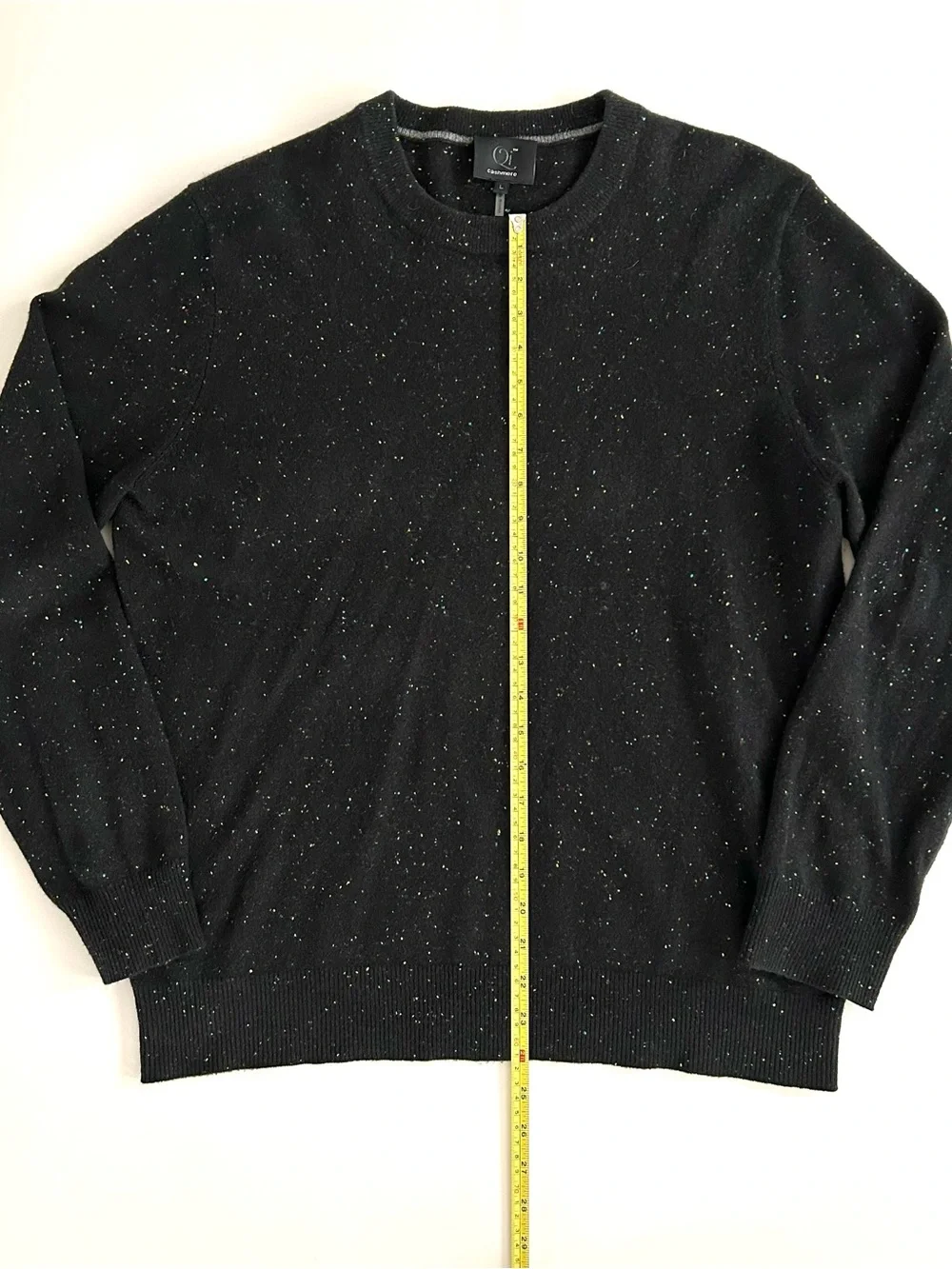 Qi Cashmere Black Multi-Color Speckled Sweater - Size L - Mens